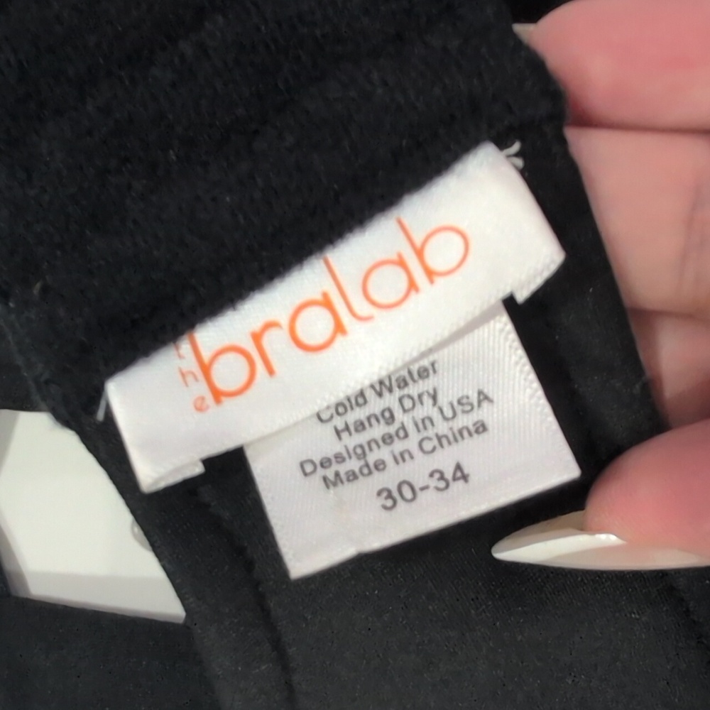THE BRALAB Elegant Women's Intimates Set - Black, Beige, Gold, White - Picture 10 of 10